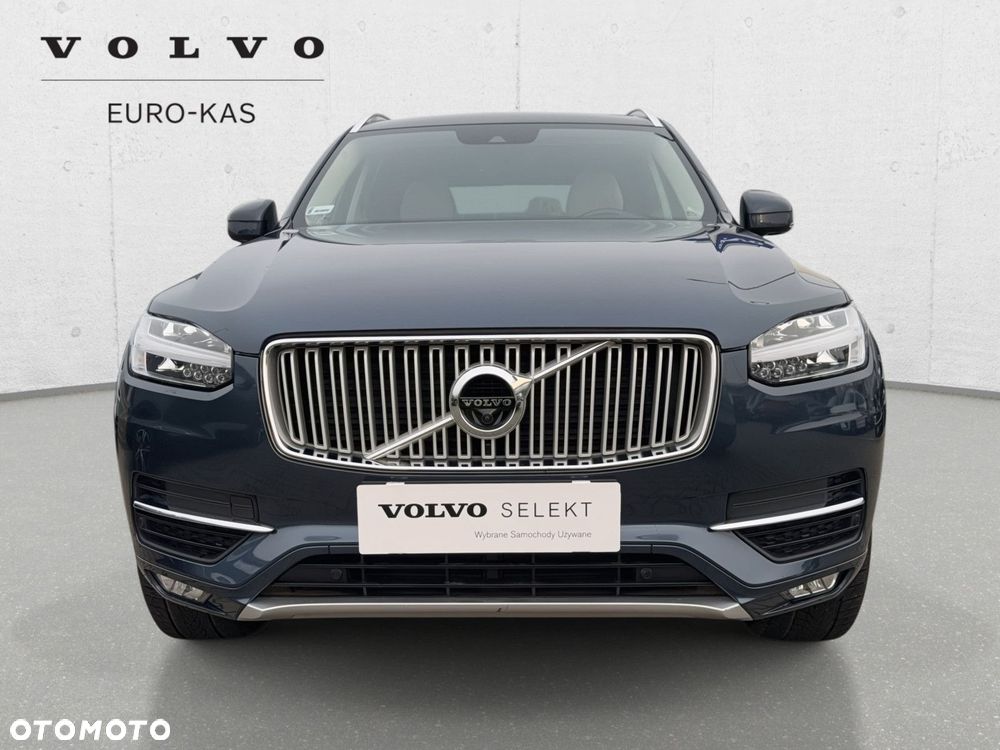 Volvo XC 90 - 3