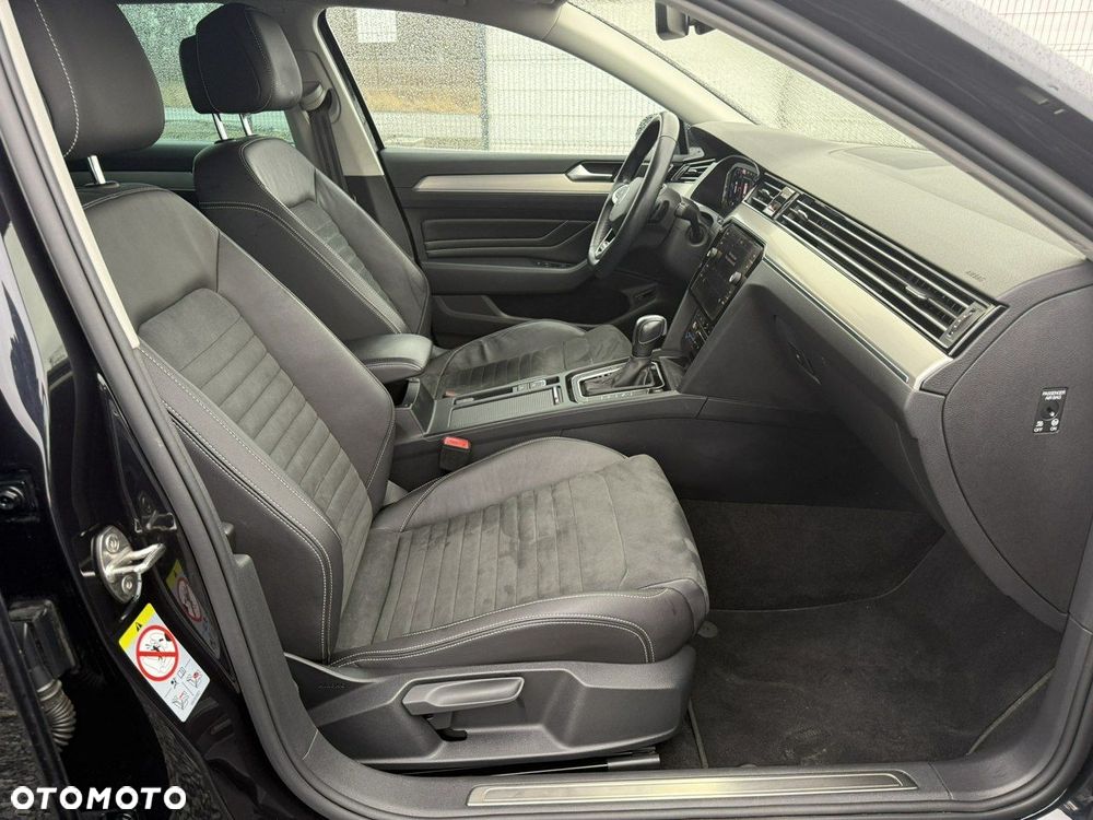 Volkswagen Passat - 15