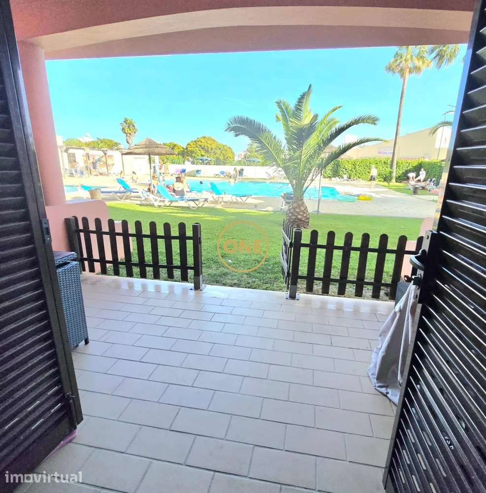 Apartamento T1+2 com piscina, Rua dos Pardais, Albufeira - Grande imagem: 2/13