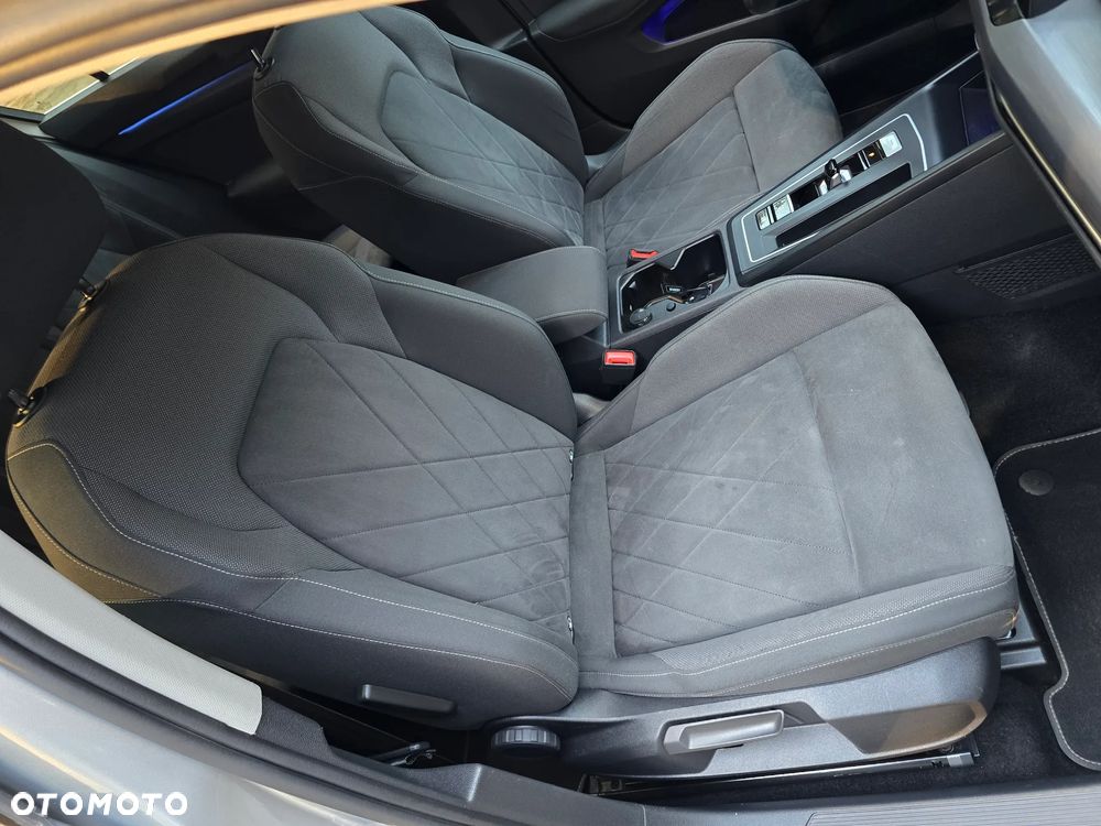 Volkswagen Golf 1.5 TSI BMT Evo Highline DSG - 22