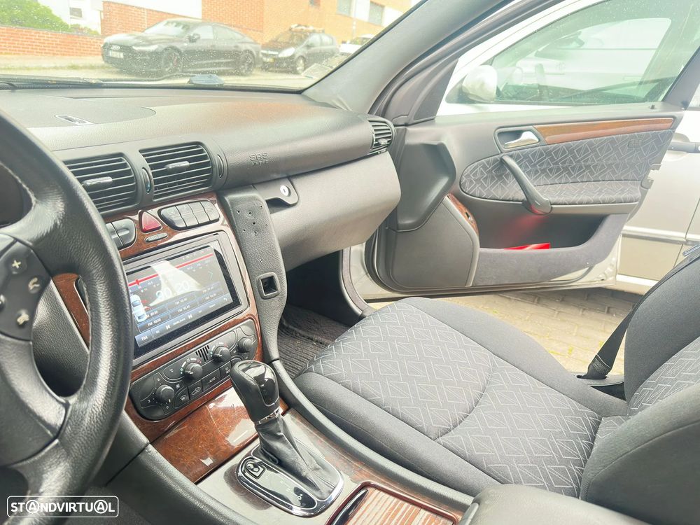 Mercedes-Benz C 220 - 8