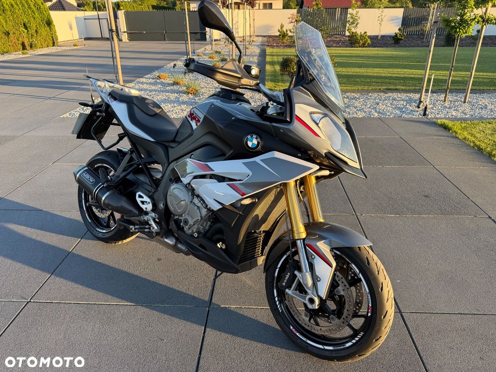BMW XR - 2