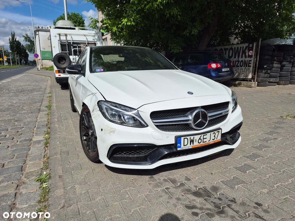 Mercedes-Benz Klasa C AMG 63 S - 4