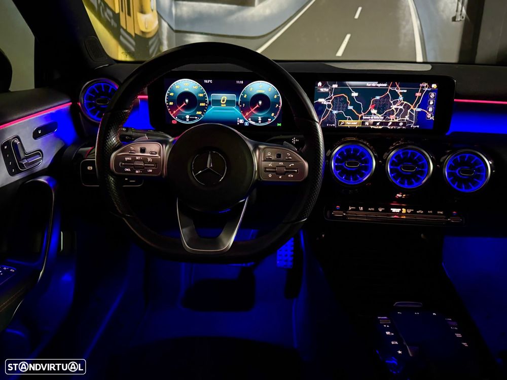 Mercedes-Benz A 180 Limousine 7G-DCT AMG Line - 18