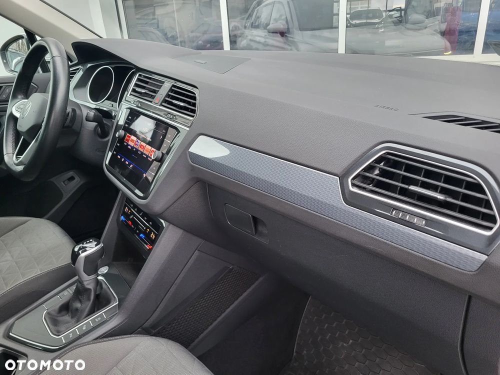 Volkswagen Tiguan 1.5 TSI EVO Life DSG - 28
