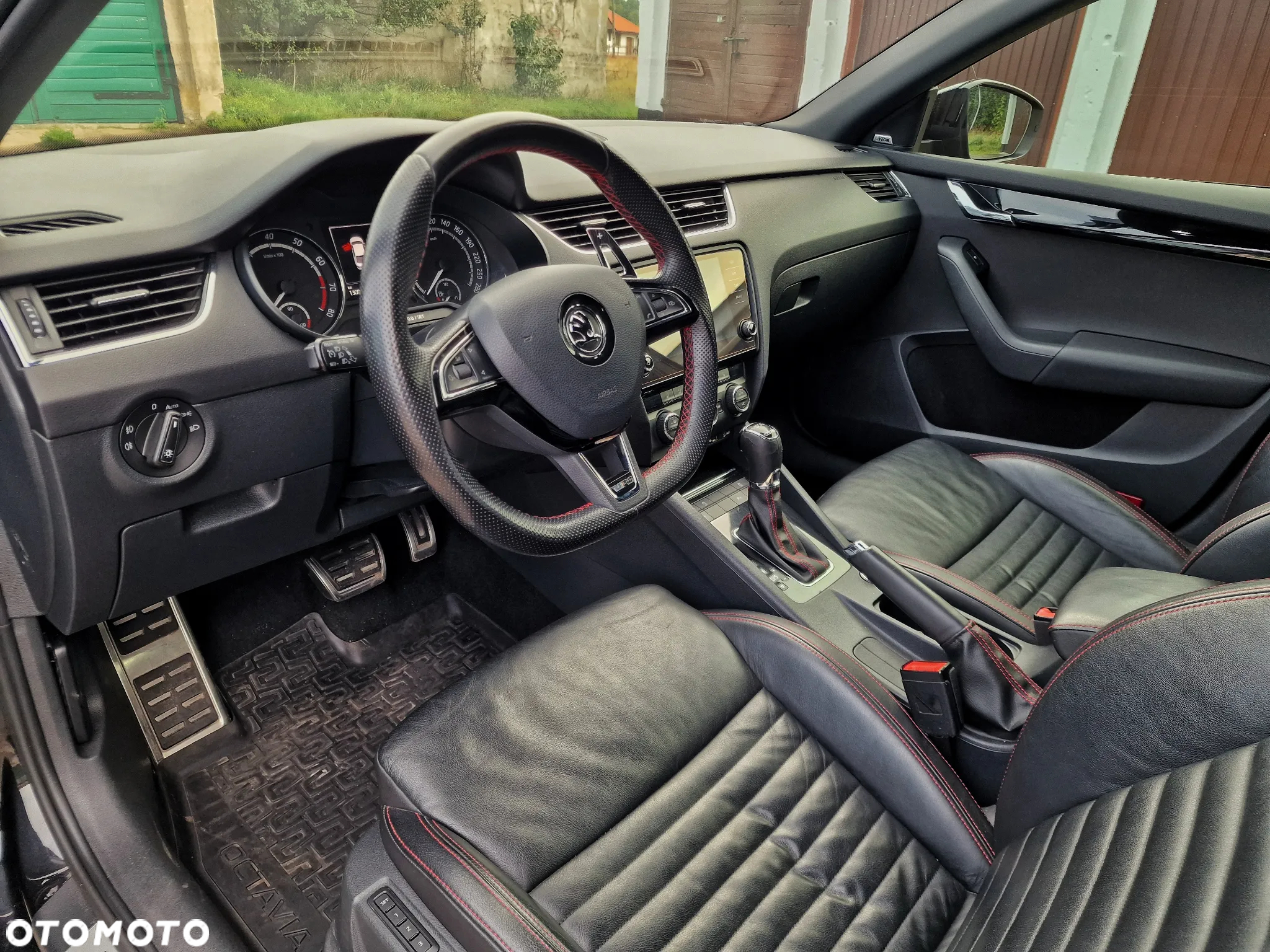 Skoda Octavia 2.0 TSI RS 230 DSG - 14