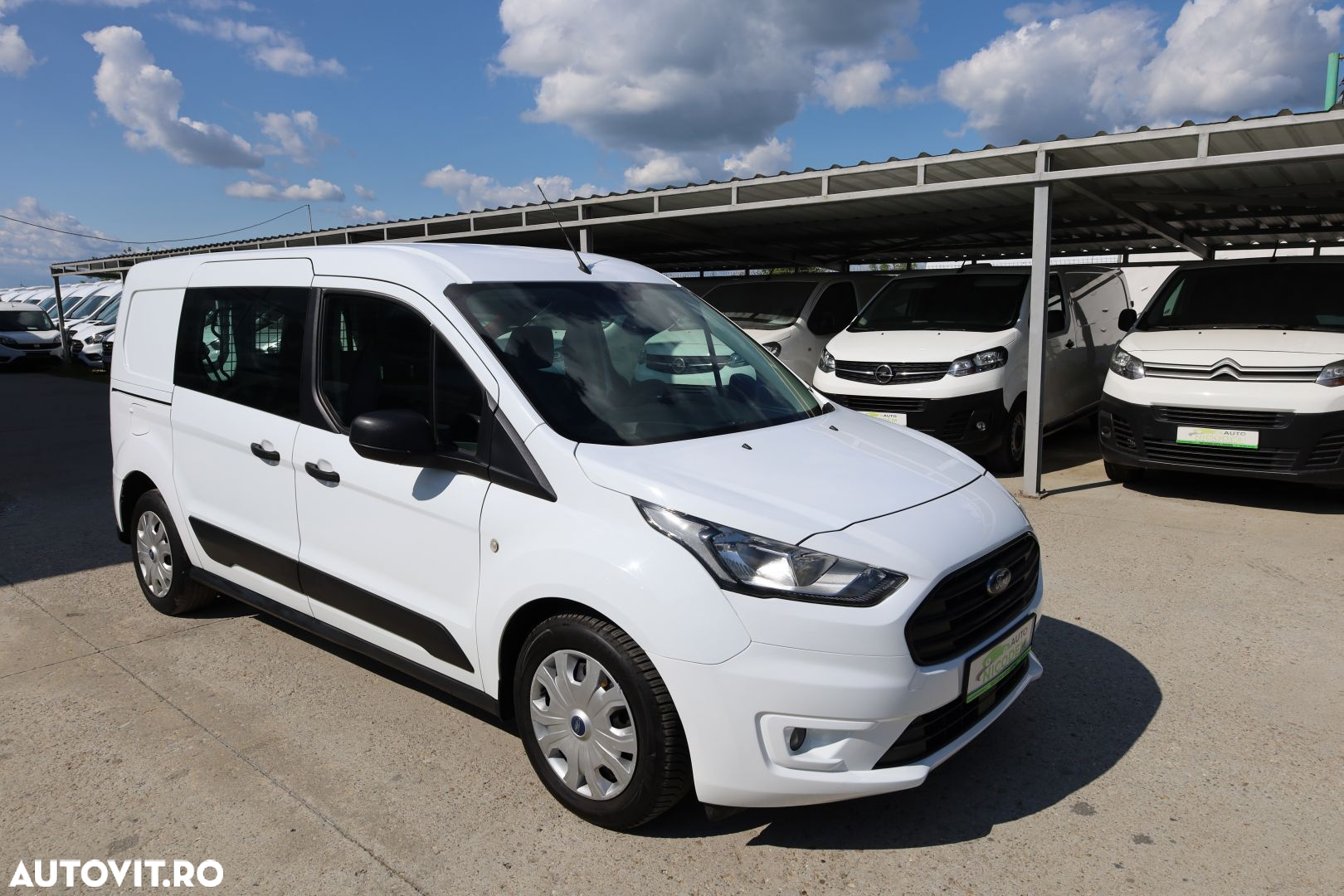 Ford Transit Connect 5 locuri  1.5 tdci - 9