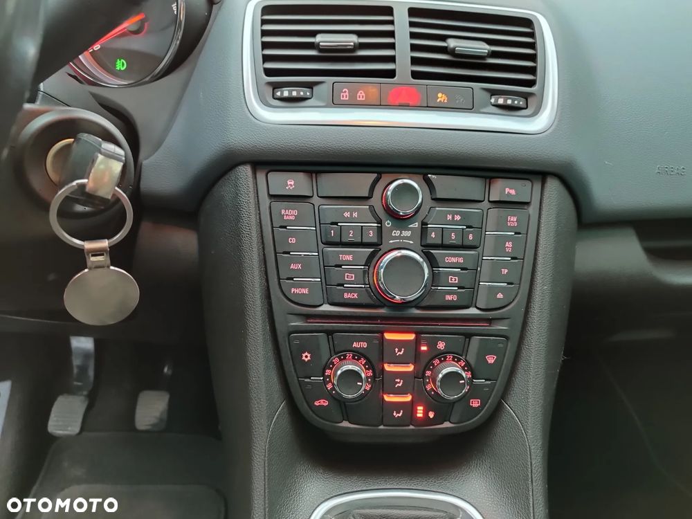 Opel Meriva - 18