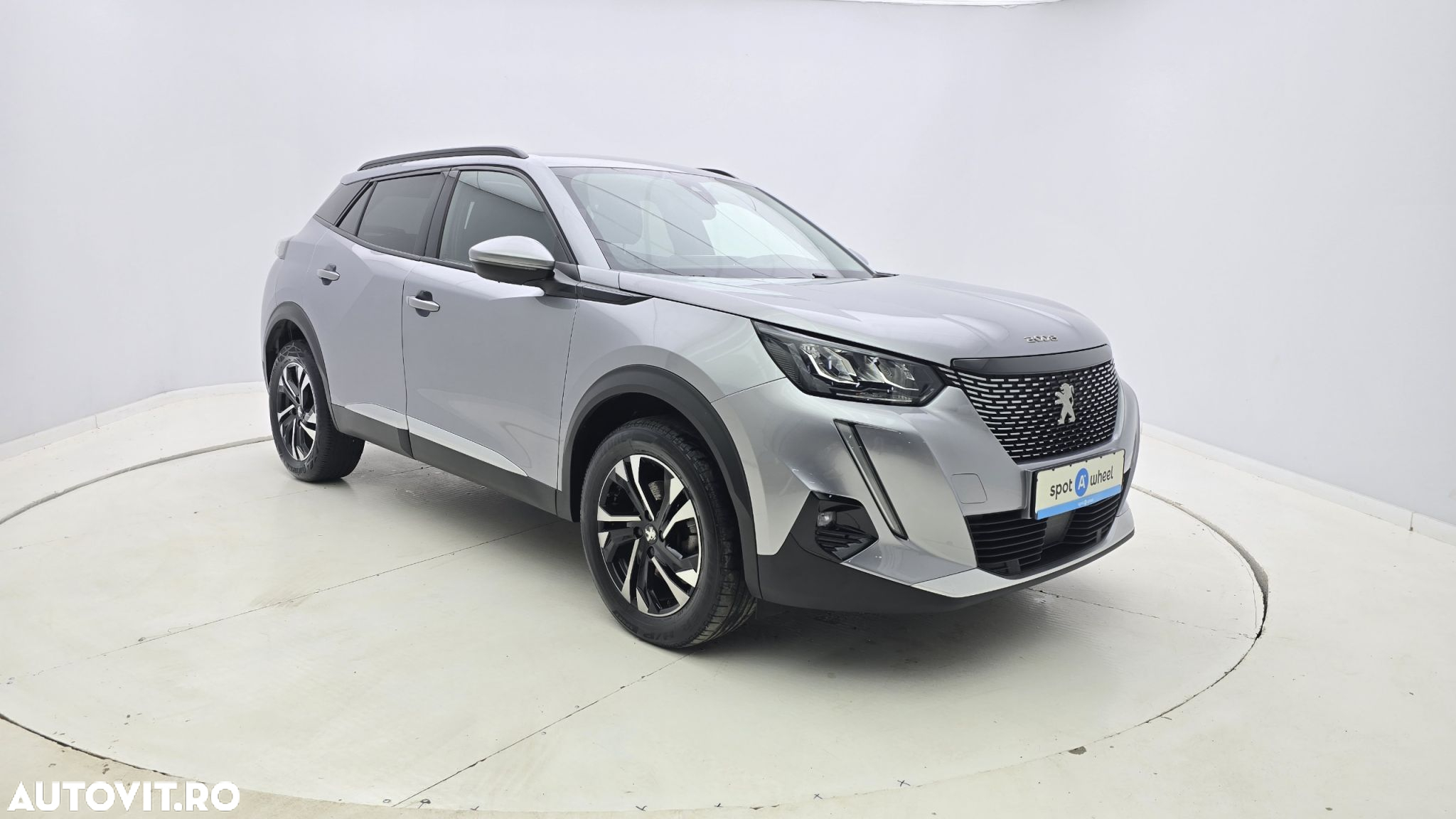 Peugeot 2008 1.5 BlueHDI STT EAT8 Allure - 4