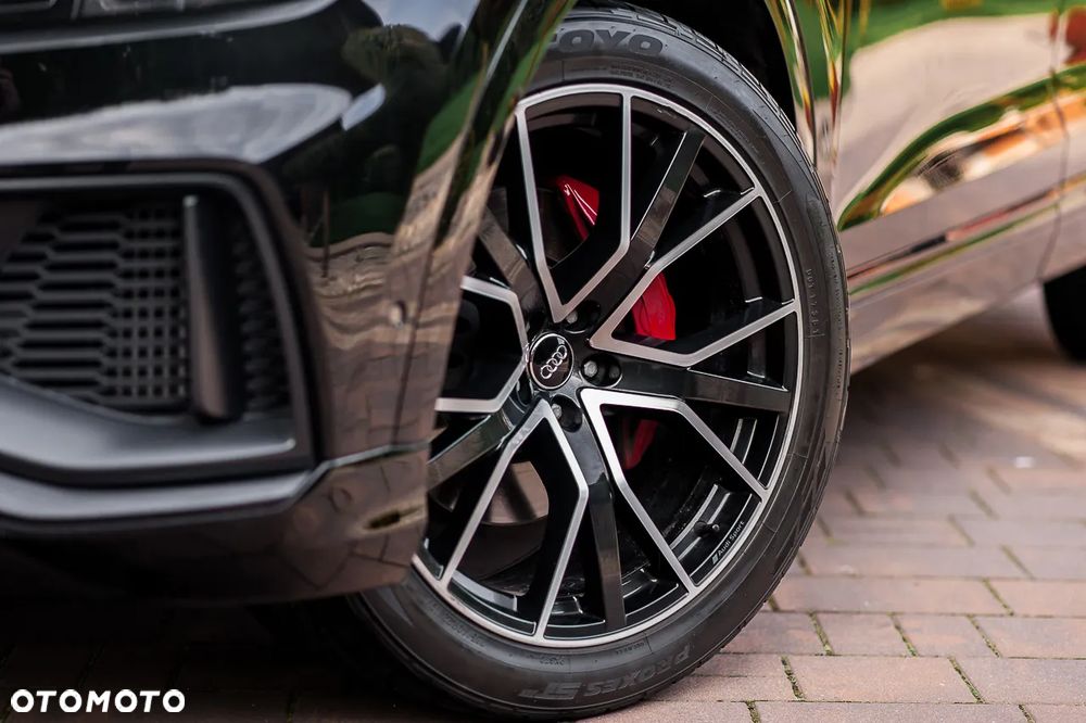 Audi Q8 55 TFSI quattro tiptronic - 10