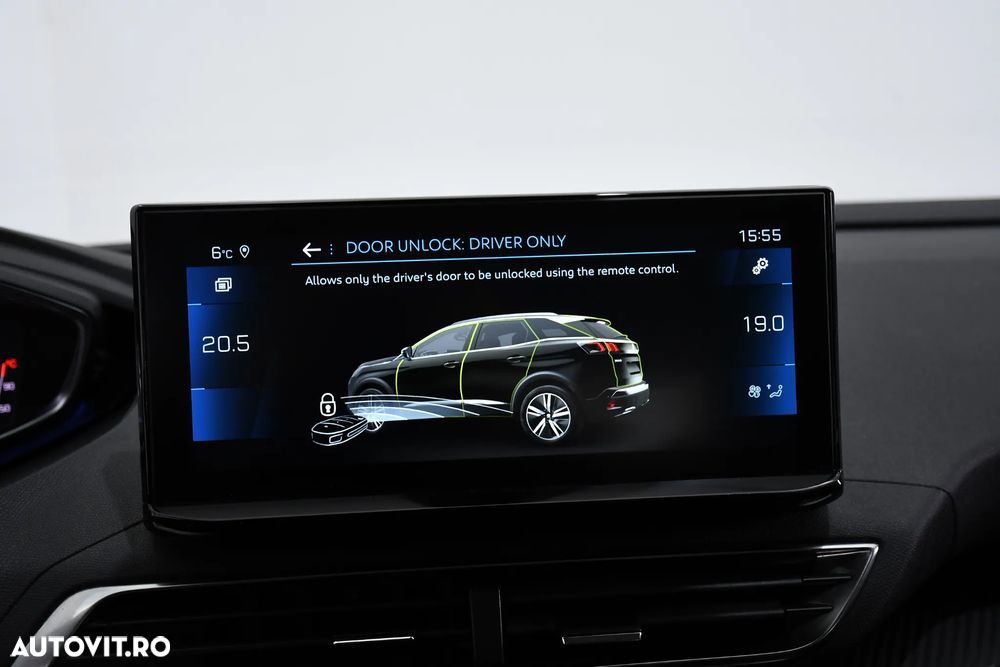 Peugeot 3008 1.2 PureTech Turbo S&S EAT8 Allure - 25