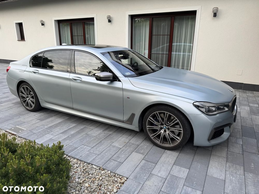 BMW Seria 7 M760Li xDrive - 3