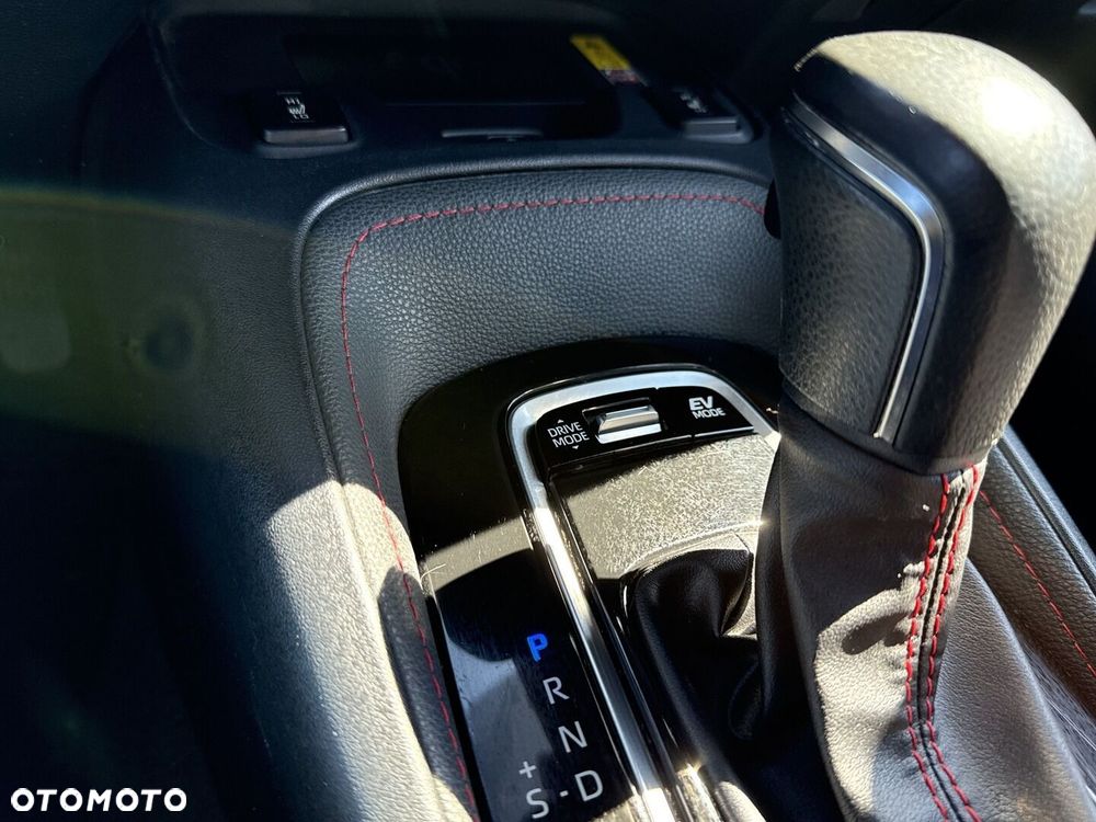 Toyota Corolla 2.0 Hybrid GR Sport Dynamic - 19