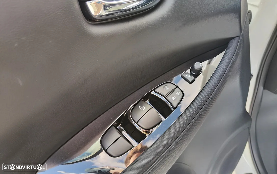 Nissan Leaf N-Connecta - 14