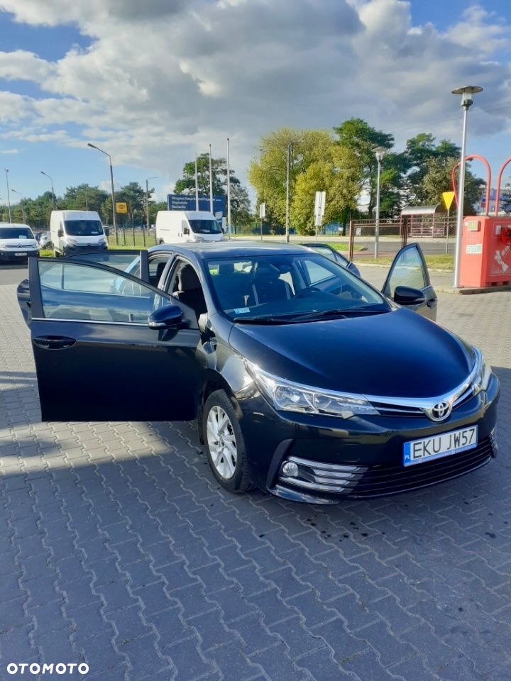 Toyota Corolla 1.6 Comfort - 5