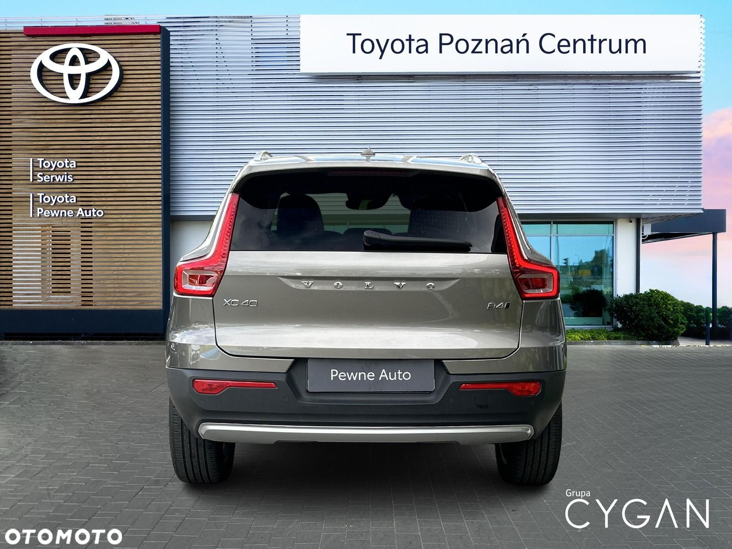 Volvo XC 40 - 4