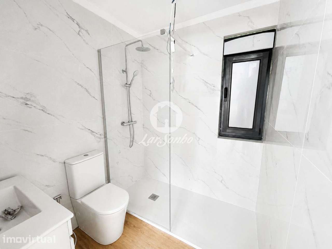 Apartamento em Barroselas - Grande imagem: 2/23
