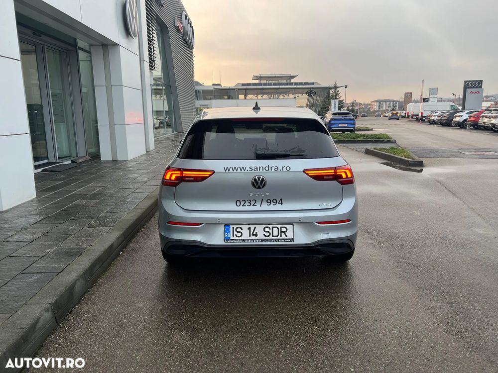 Volkswagen Golf 1.5 eTSI DSG MHEV Life - 10