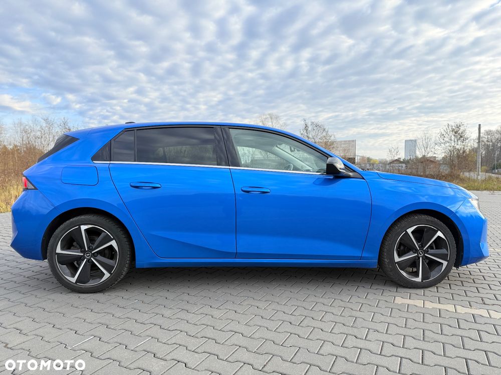 Opel Astra 1.2 T Elegance S&S - 17