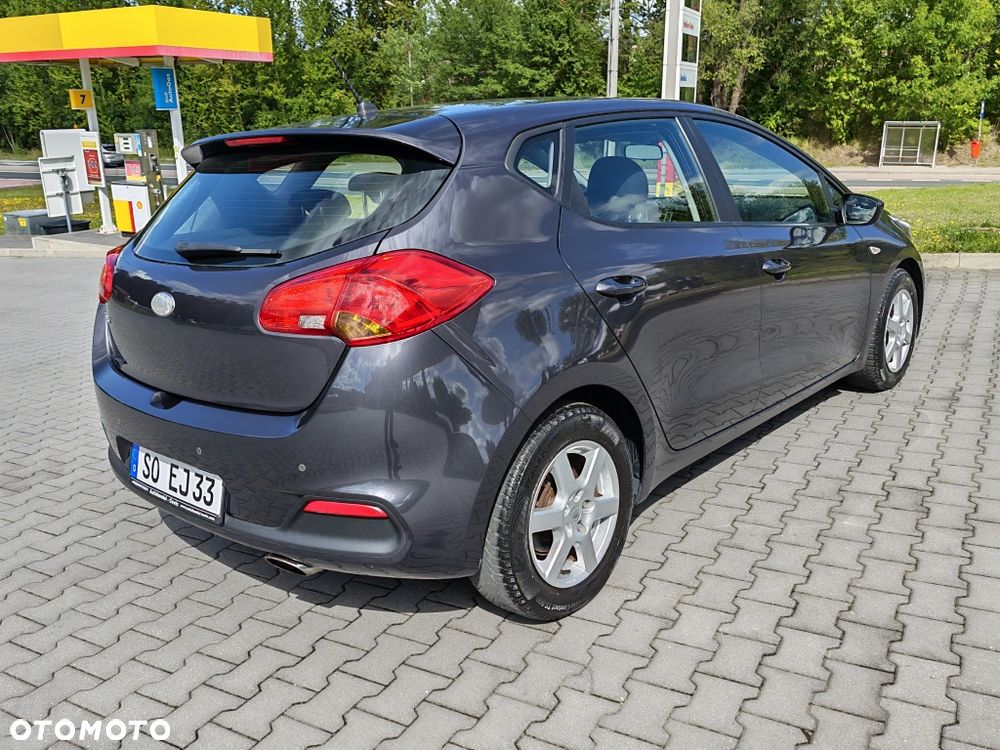 Kia Ceed - 5
