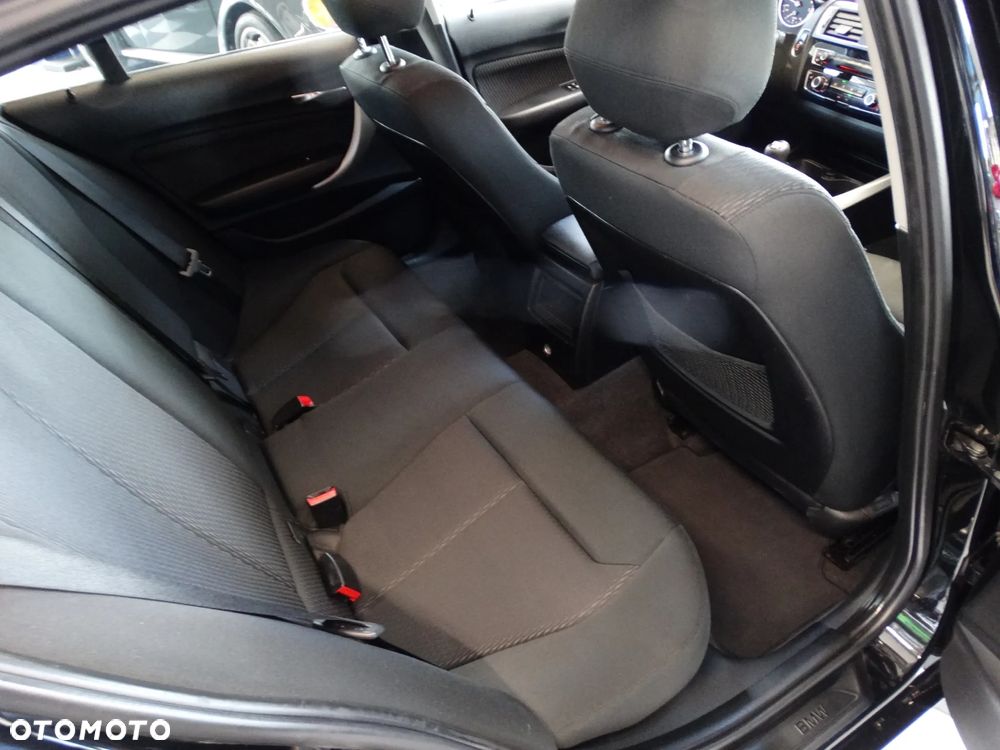 BMW Seria 1 116i Edition M Sport Shadow - 36