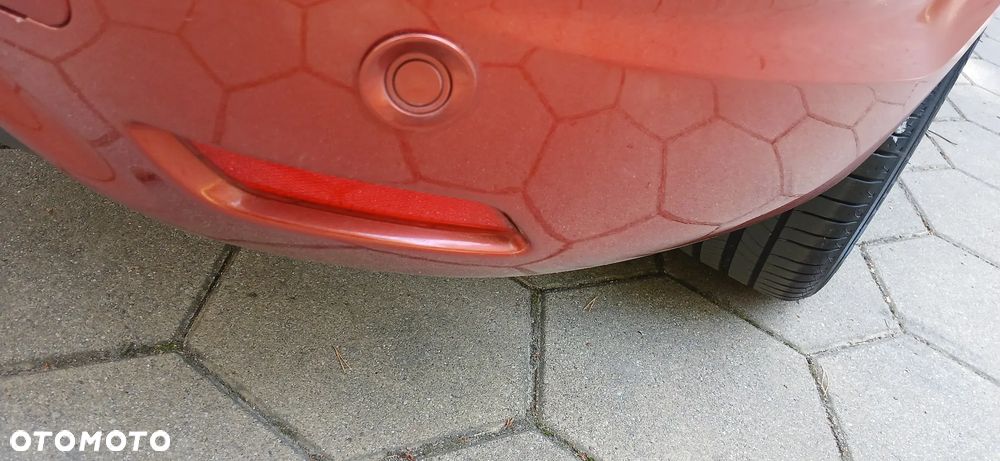 Ford Focus 1.8 Ghia - 20