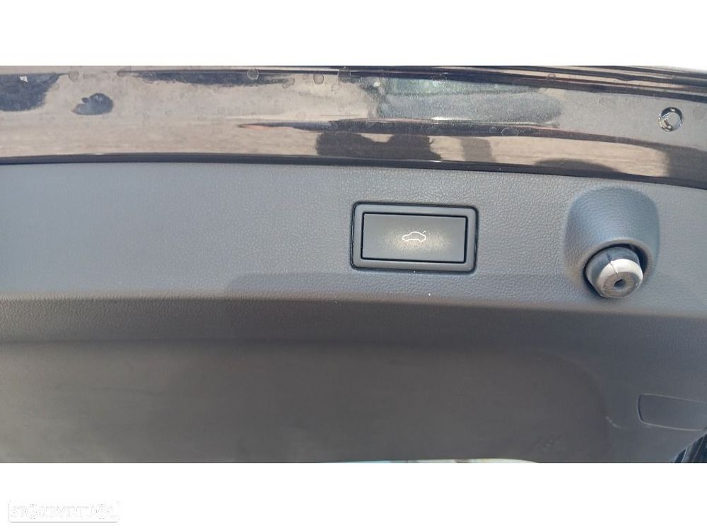 VW Arteon Shooting Brake 2.0 TDI R-Line DSG - 29