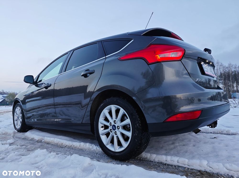 Ford Focus 1.0 EcoBoost Start-Stopp-System TITANIUM STYLE - 16