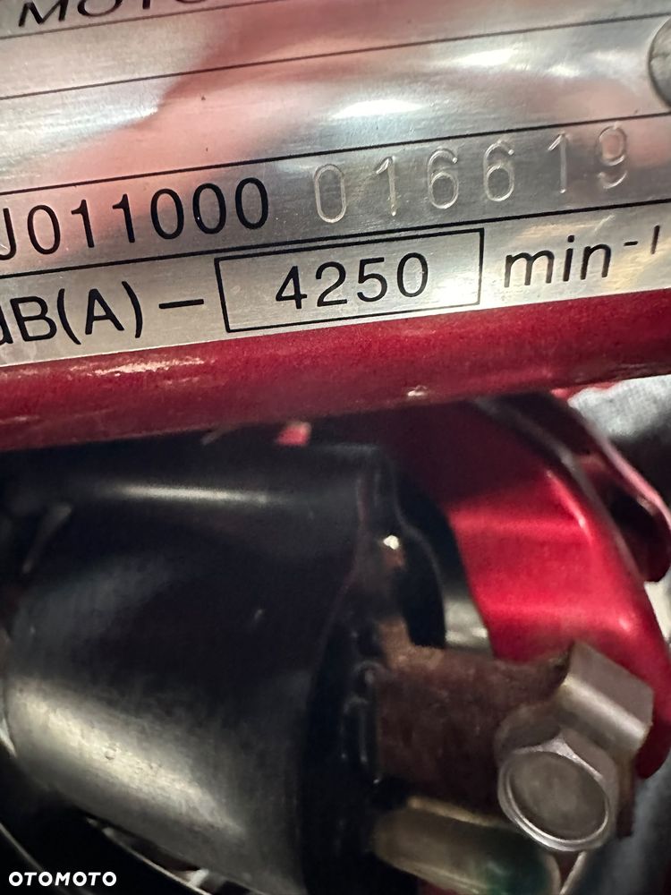 Yamaha XJ - 30