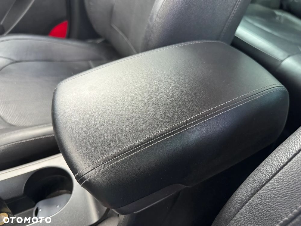 Hyundai ix35 2.0 CRDi Premium 4WD - 16