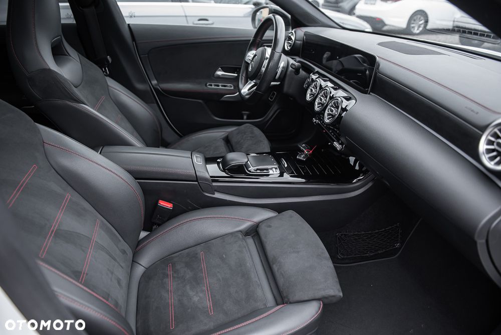 Mercedes-Benz CLA 250 7G-DCT Edition 2022 - 31