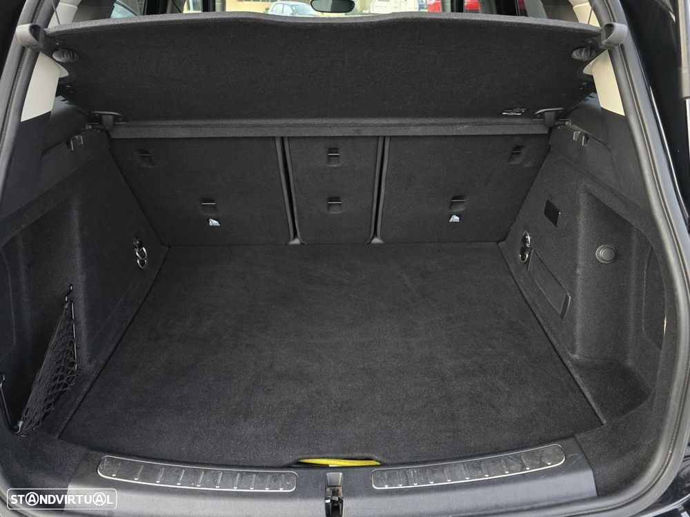 MINI Countryman Cooper SE Premium Essential Auto - 45