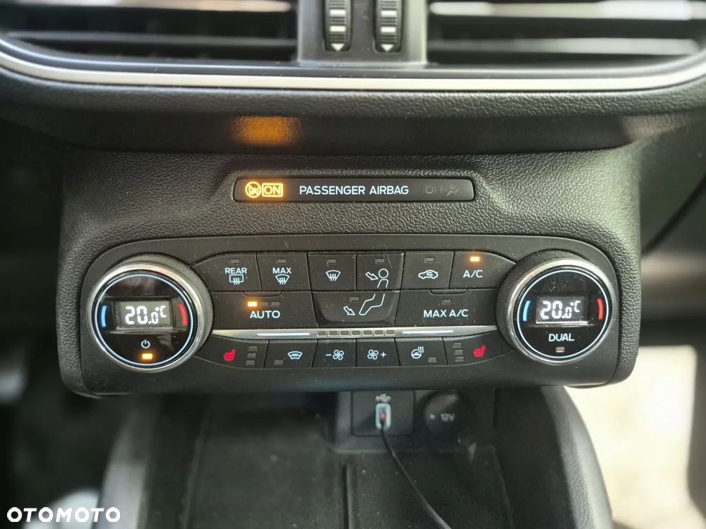 Ford Focus - 18