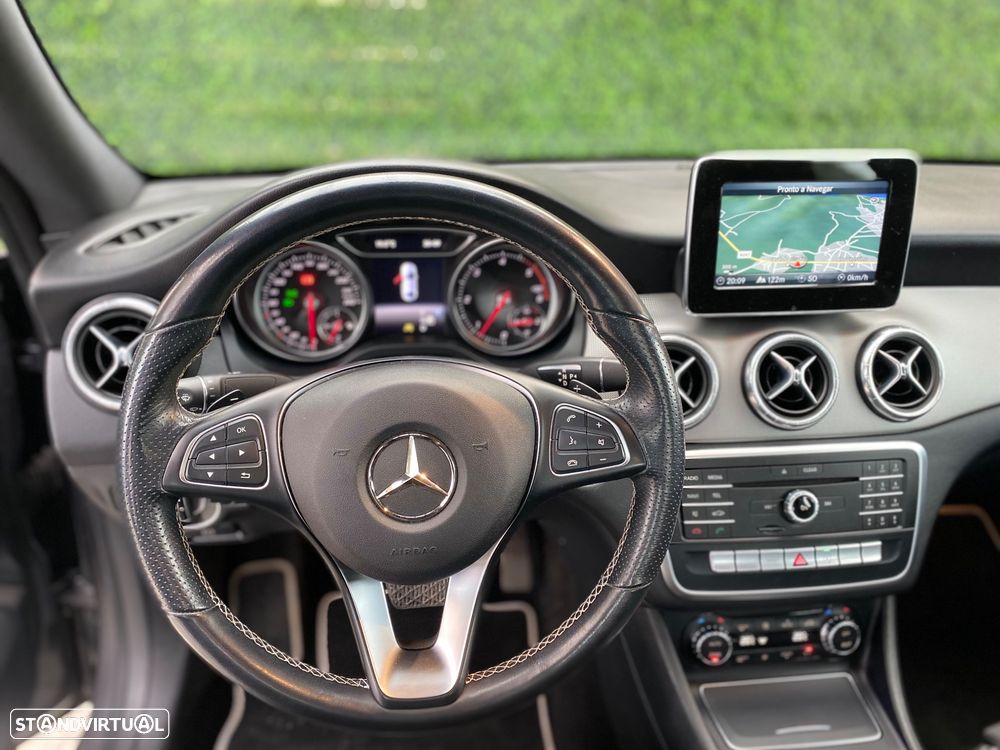 Mercedes-Benz CLA 200 (CDI) d 7G-DCT Urban - 26