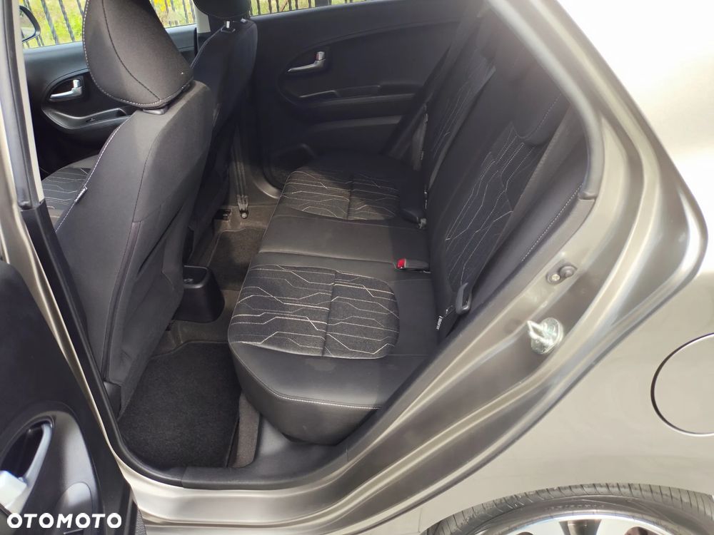 Kia Picanto - 16