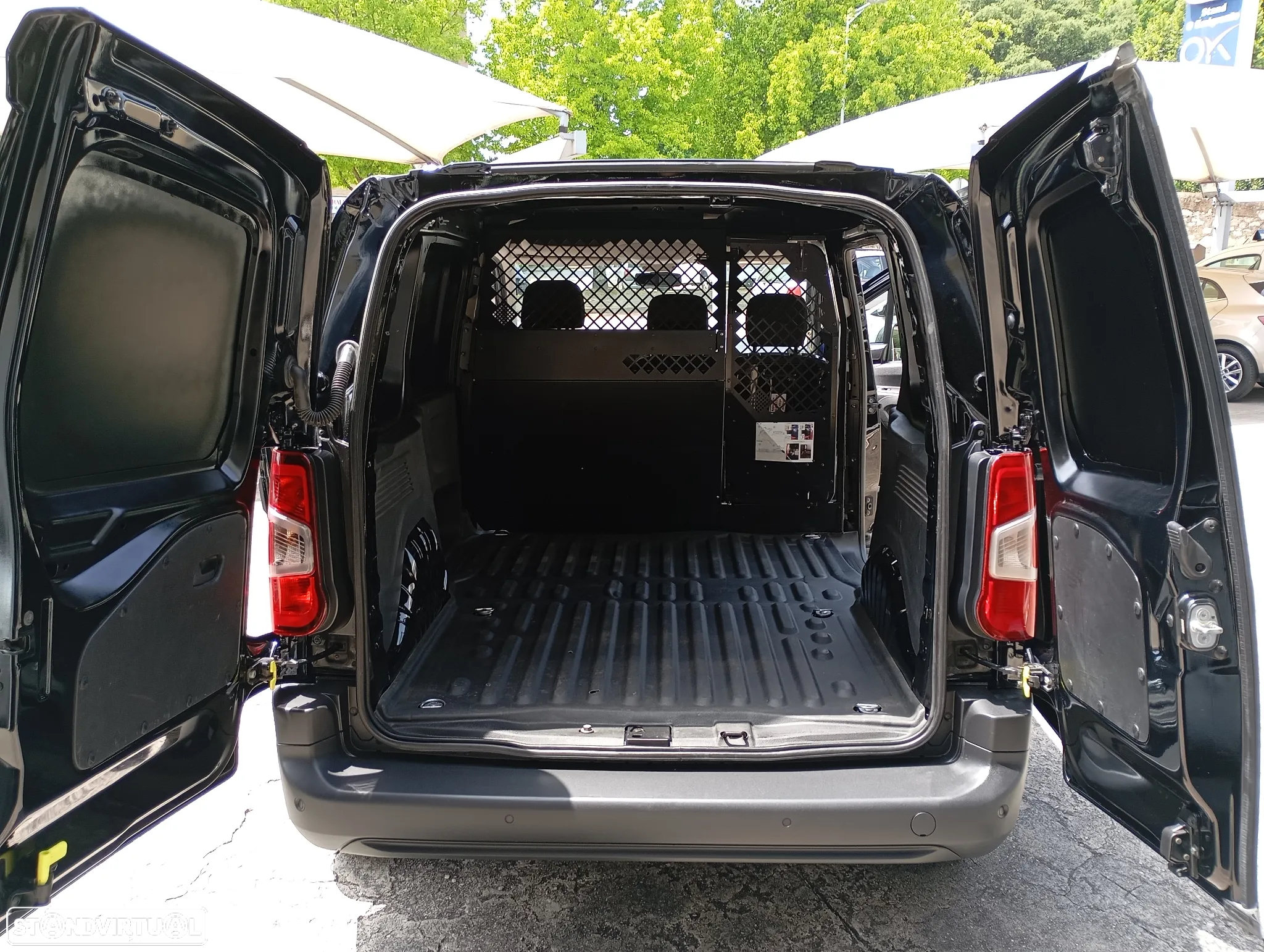 Citroën Berlingo 1.6 Hdi Automática - 12