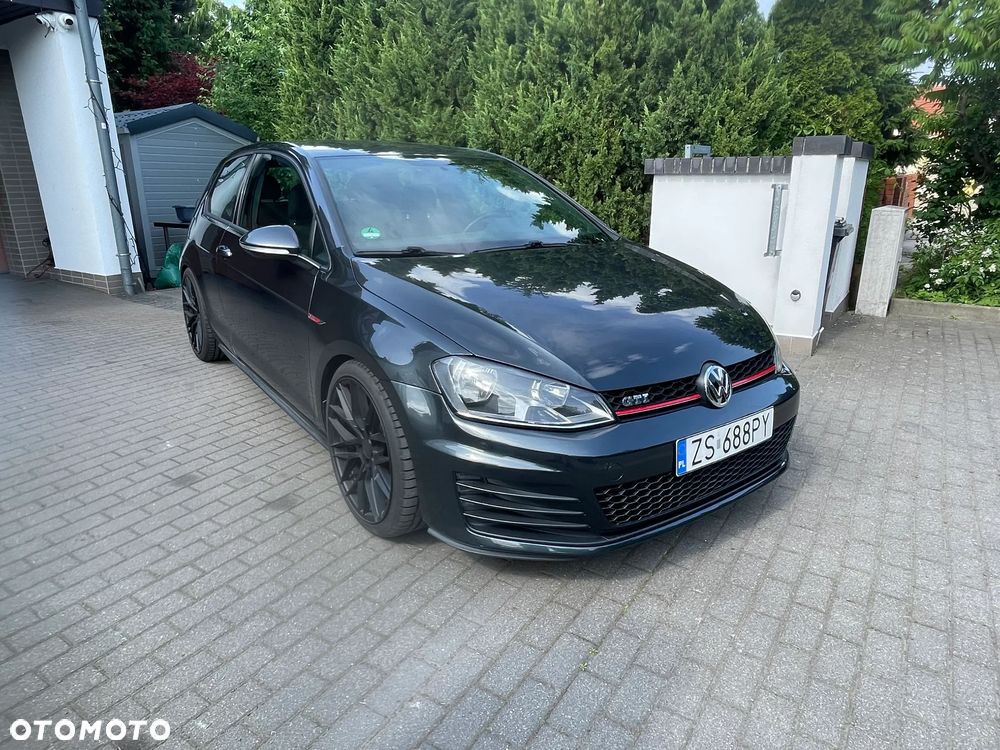 Volkswagen Golf GTI (BlueMotion Technology) - 3