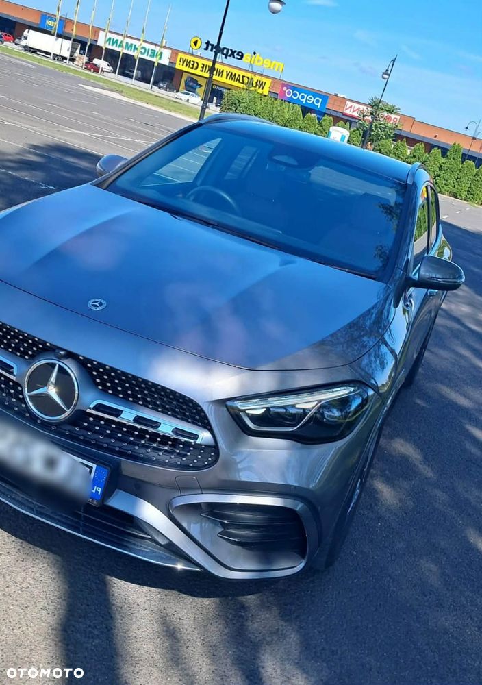 Mercedes-Benz GLA 200 d AMG Line - 13