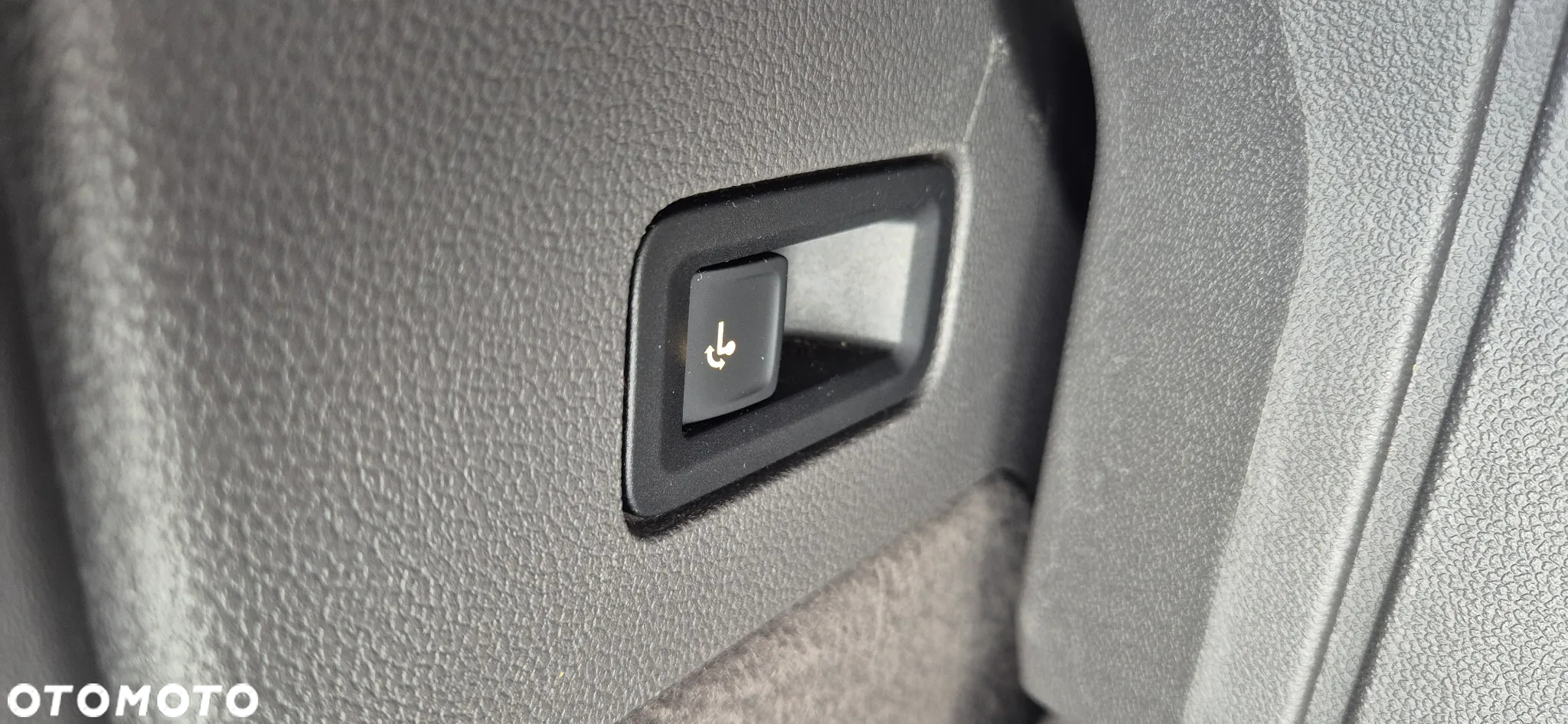 Volkswagen Multivan 1.4 TSI eHybrid PHEV L1 Edition DSG - 15
