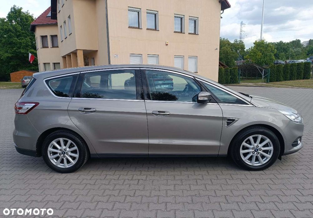 Ford S-Max - 7