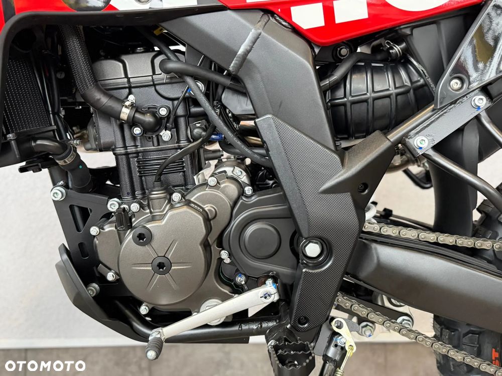 Aprilia RX - 9