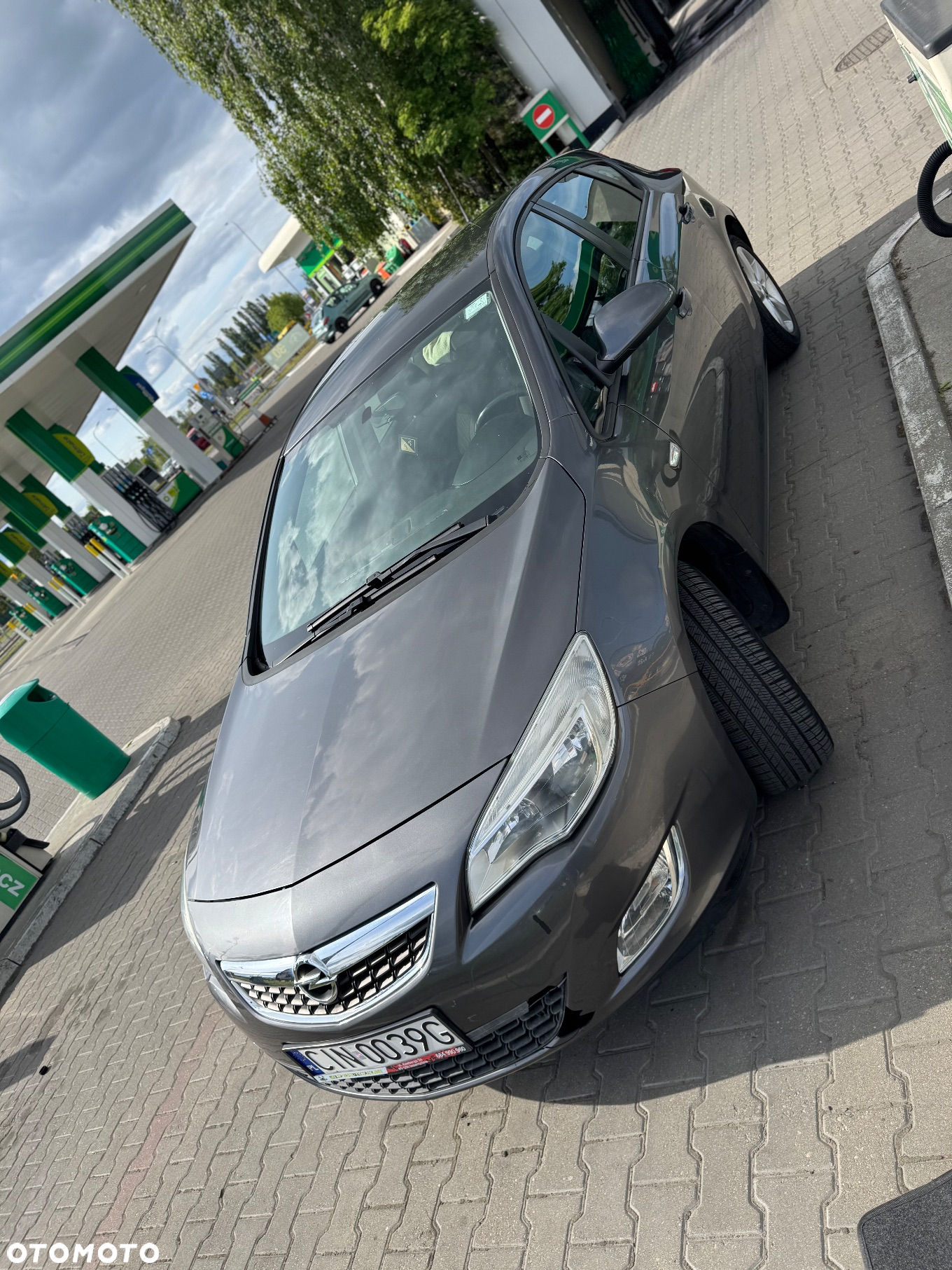 Opel Astra IV 1.4 T Enjoy - 2