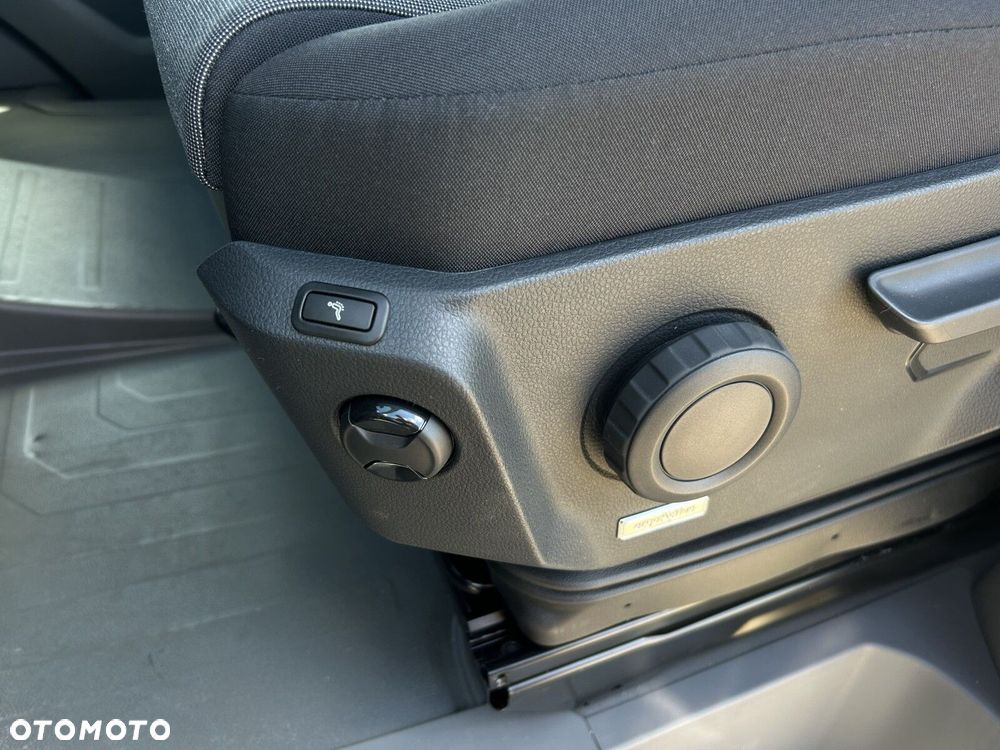Volkswagen Crafter 35 SKRZYNIOWY, 2.0 BiTDI 163 KM, r.o. 4490 mm, manual 6-biegów - 30
