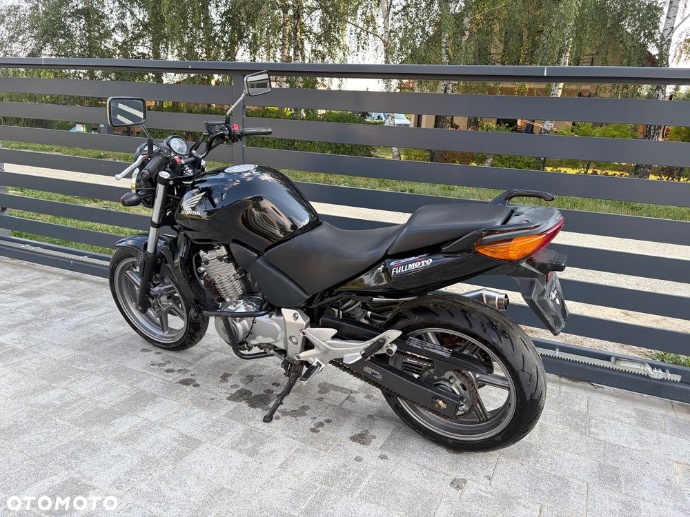 Honda CBF - 9