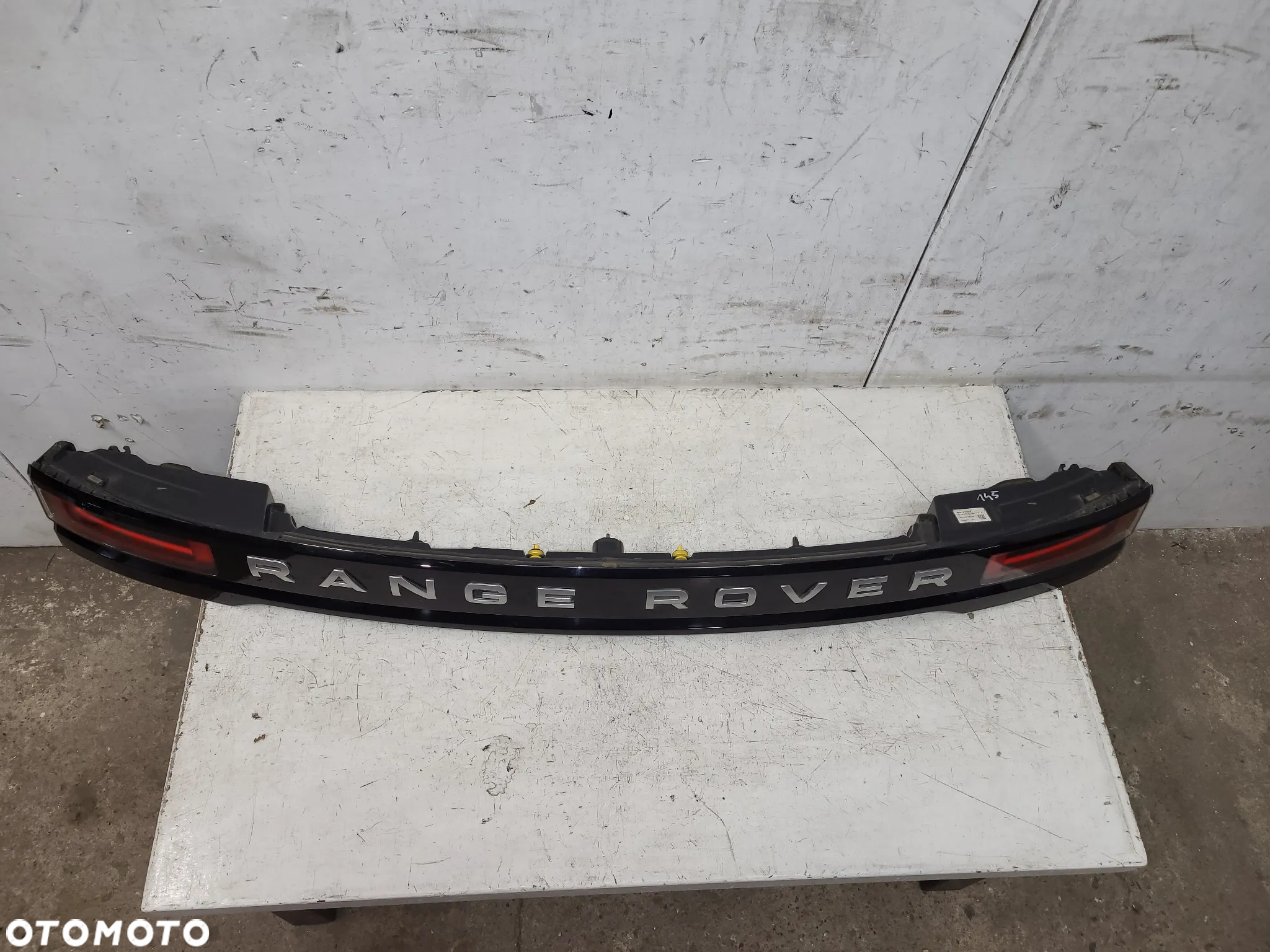 Range Rover Velar L560 blenda lampa tył tylnia - 4