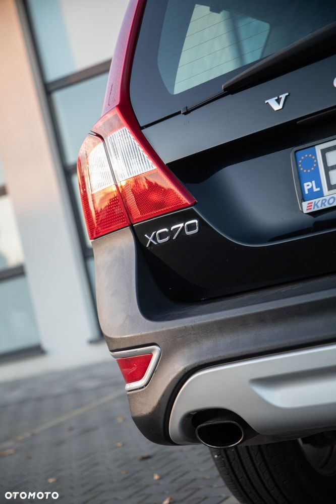 Volvo XC 70 - 23