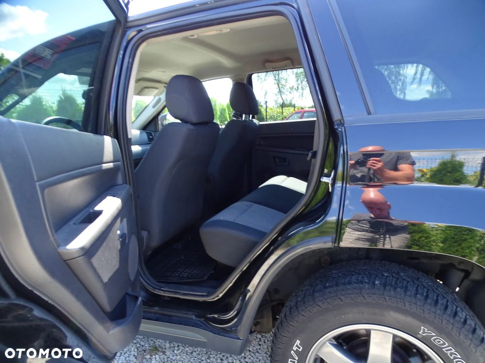 Jeep Grand Cherokee - 10
