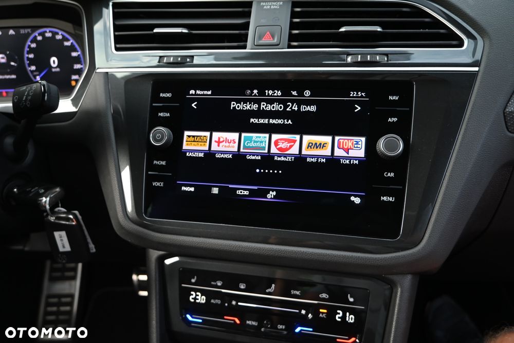 Volkswagen Tiguan 2.0 TDI SCR 4Mot R-Line DSG - 25