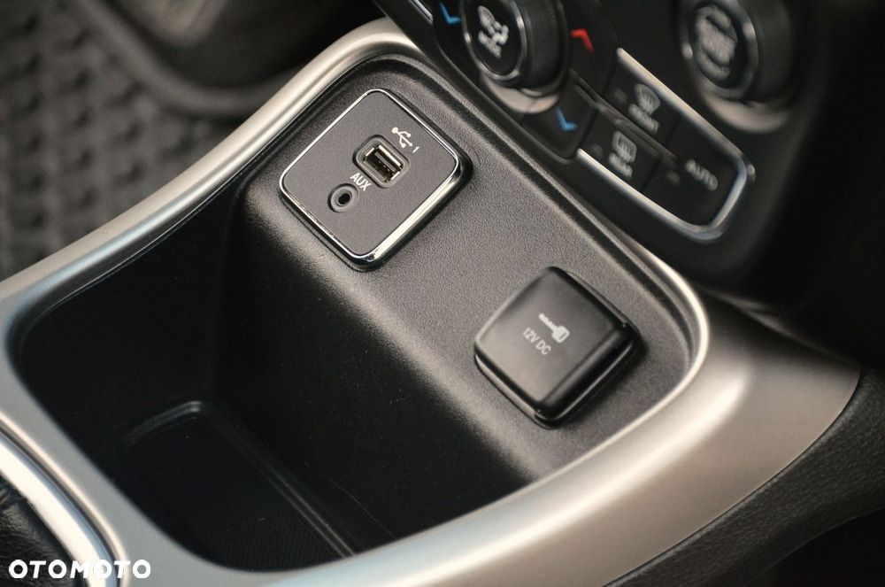 Jeep Compass - 27