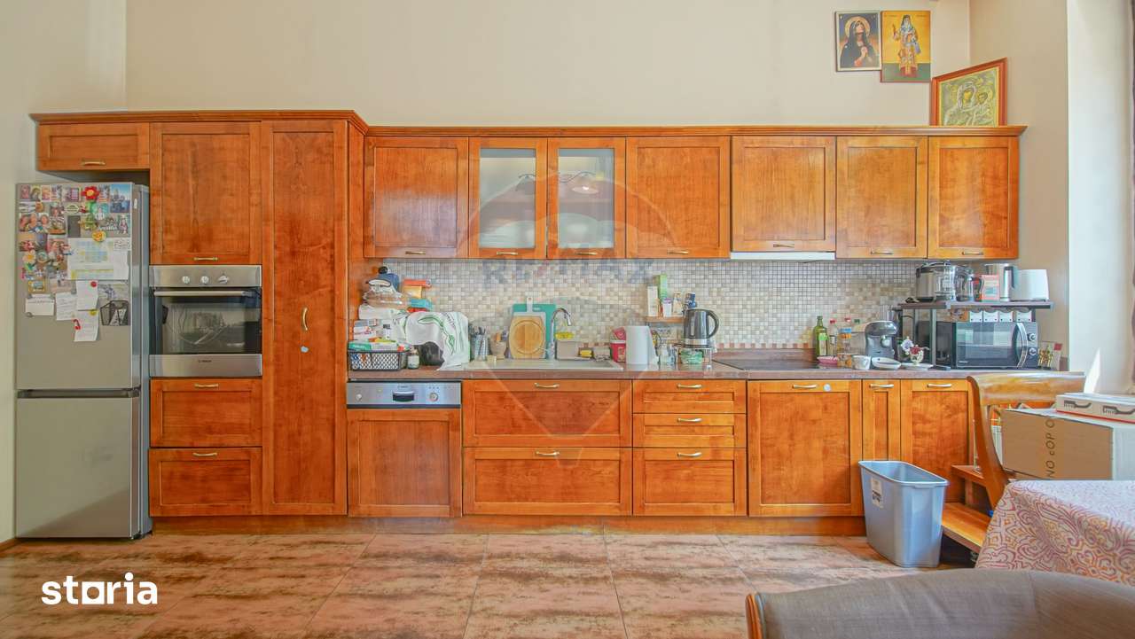3 camere în Centrul Istoric: 90 mp, curte privată și vedere spre Tampa — fotografia 3
